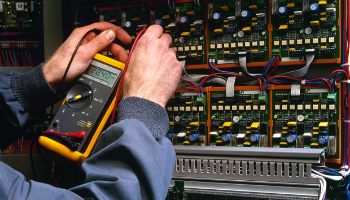 Addetto allo svolgimento di lavori elettrici PES - PAV - PEI “Norma CEI 11-27:2025”