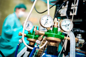 Bombole e contenitori criogenici di ossigeno per uso medicinale - utilizzo, trasporto e stoccaggio