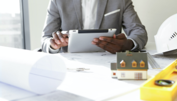 Esperto in valutazioni immobiliari