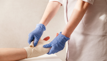 Il ruolo dell’OSS nella prevenzione e trattamento delle piaghe da decubito