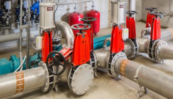 Tecnico manutentore di sale di pompaggio e vasche di accumulo